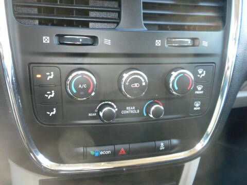 2016 Dodge Grand Caravan SE