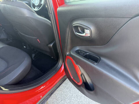 2016 Jeep Renegade Trailhawk