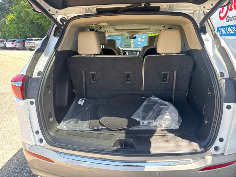 2021 Buick Enclave Essence
