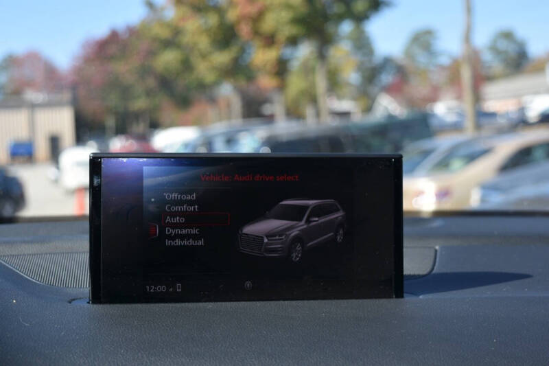 2017 Audi Q7 2.0T quattro Premium