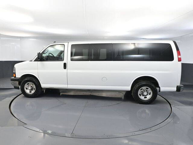2017 Chevrolet Express LT 3500