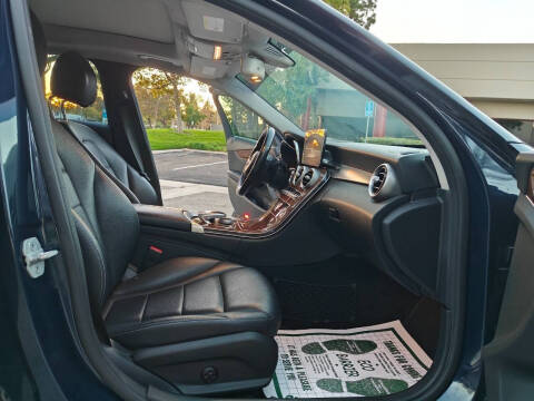 2015 Mercedes-Benz C-Class C 300 4MATIC