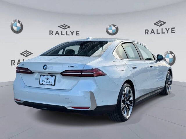 2024 BMW i5 eDrive40