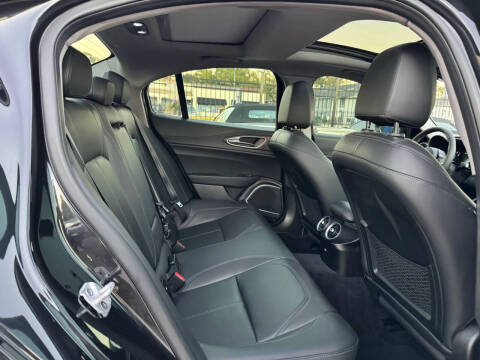 2018 Alfa Romeo Giulia Ti Lusso