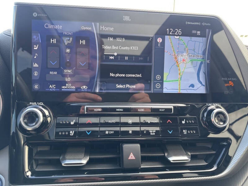 2021 Toyota Highlander Hybrid Platinum