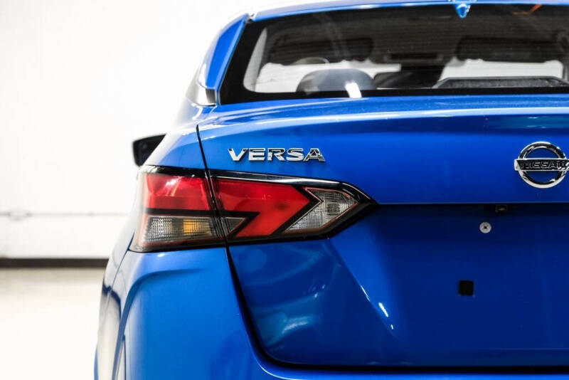 2021 Nissan Versa SV