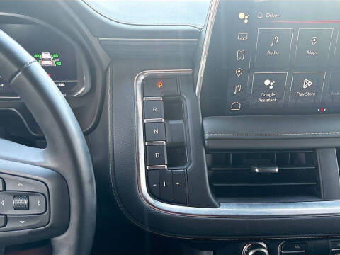 2024 GMC Yukon SLT