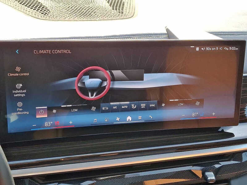 2024 BMW X7 xDrive40i