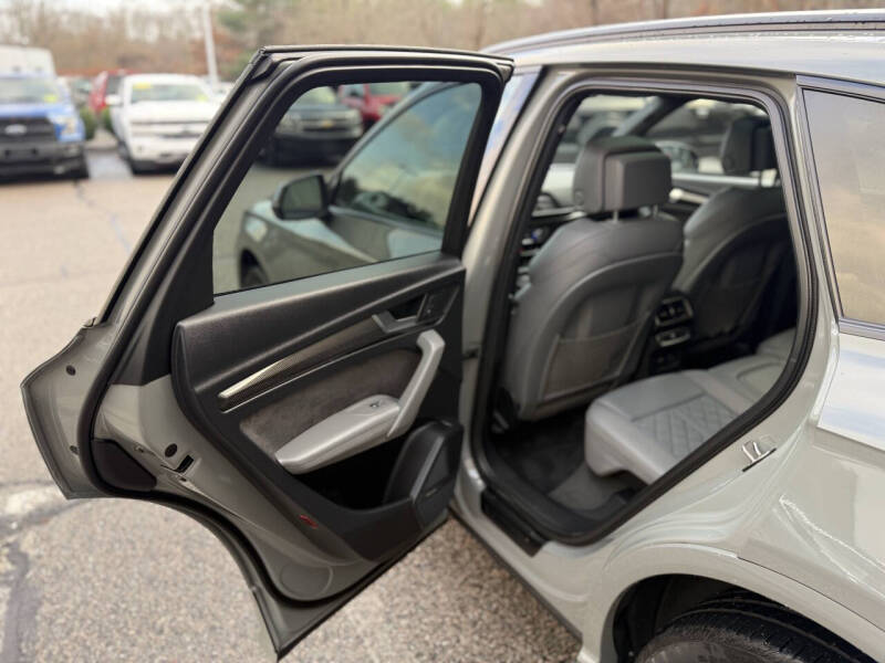 2019 Audi SQ5 3.0T quattro Prestige