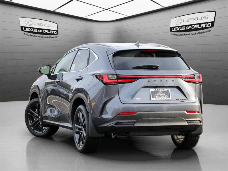 2026 Lexus NX 450h+ Luxury