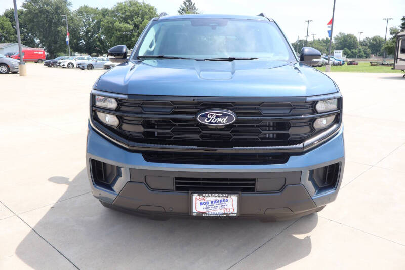 2027 Ford Expedition Active