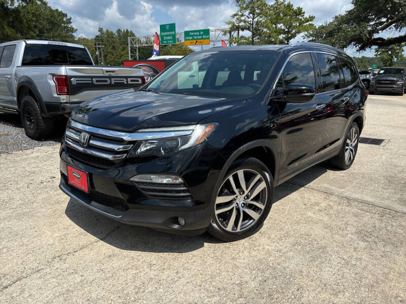 Used 2017 Honda Pilot Touring with VIN 5FNYF5H92HB042569 for sale in Natchez, MS