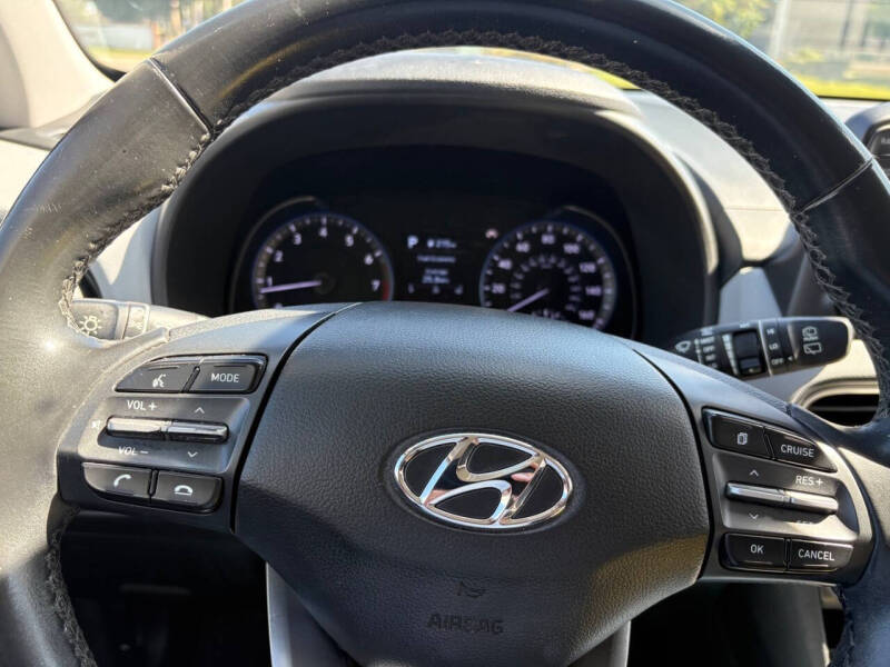 2019 Hyundai Kona SEL