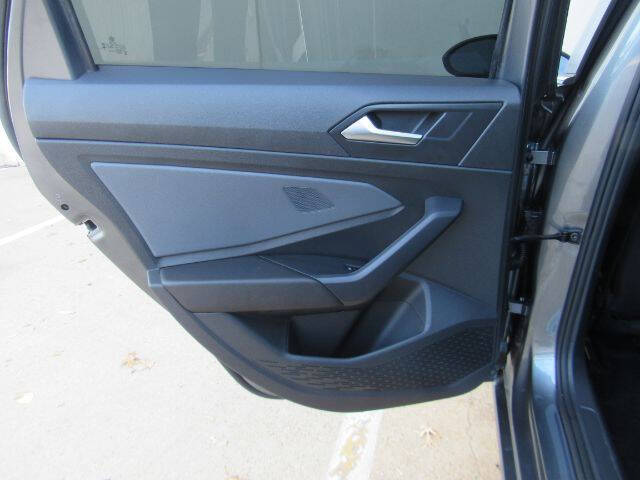 2025 Volkswagen Jetta SE