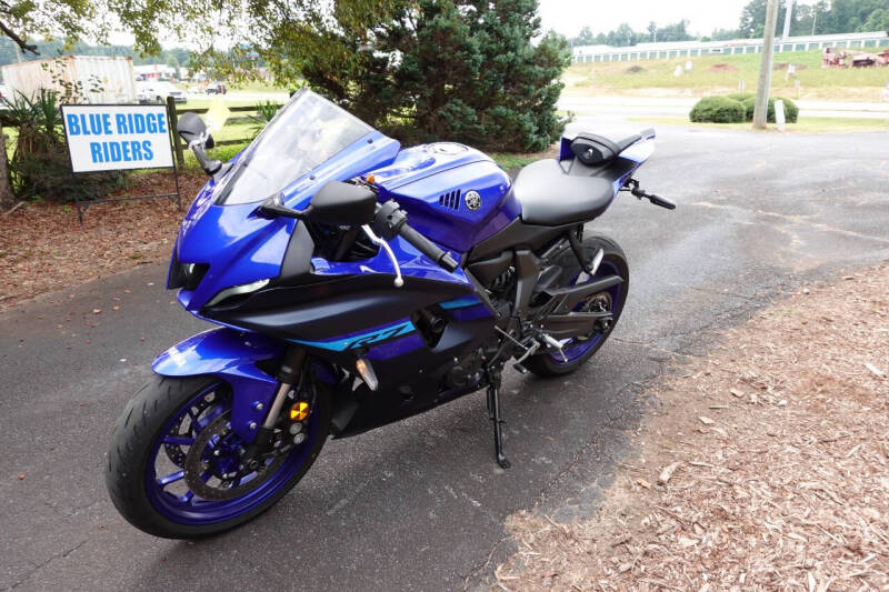 2024 Yamaha YZF R7