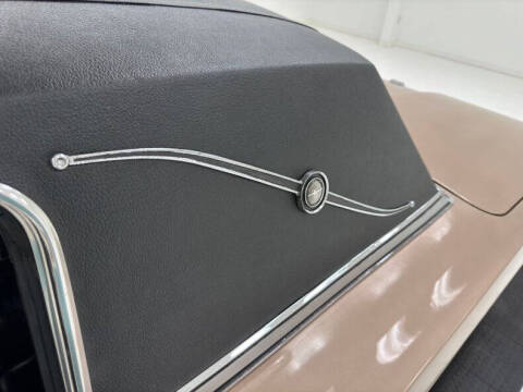 1966 Ford Thunderbird