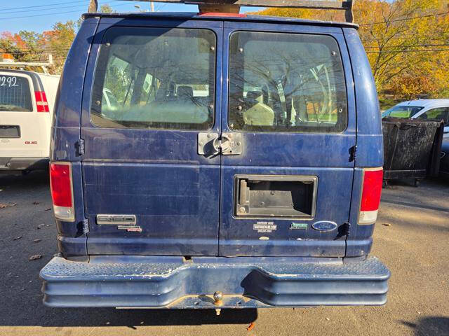 2009 Ford E-Series E-150 XL