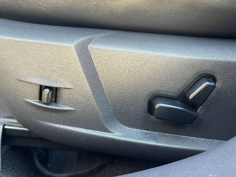 2009 Chrysler 300 SRT-8