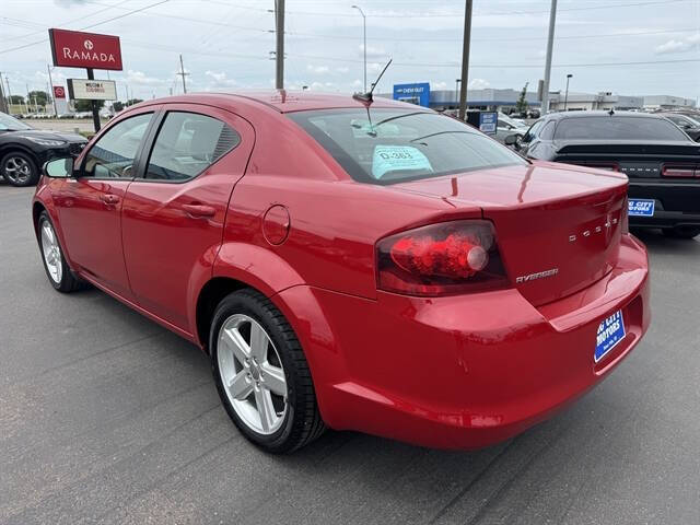 2013 Dodge Avenger SE