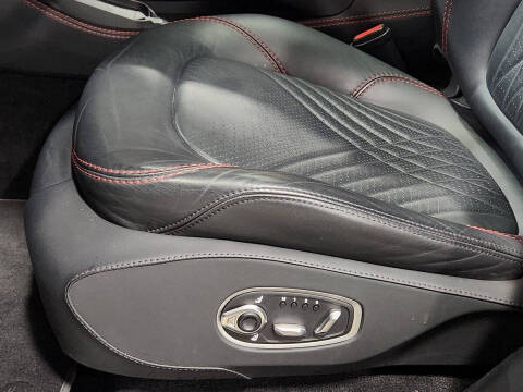 2023 Aston Martin DBX