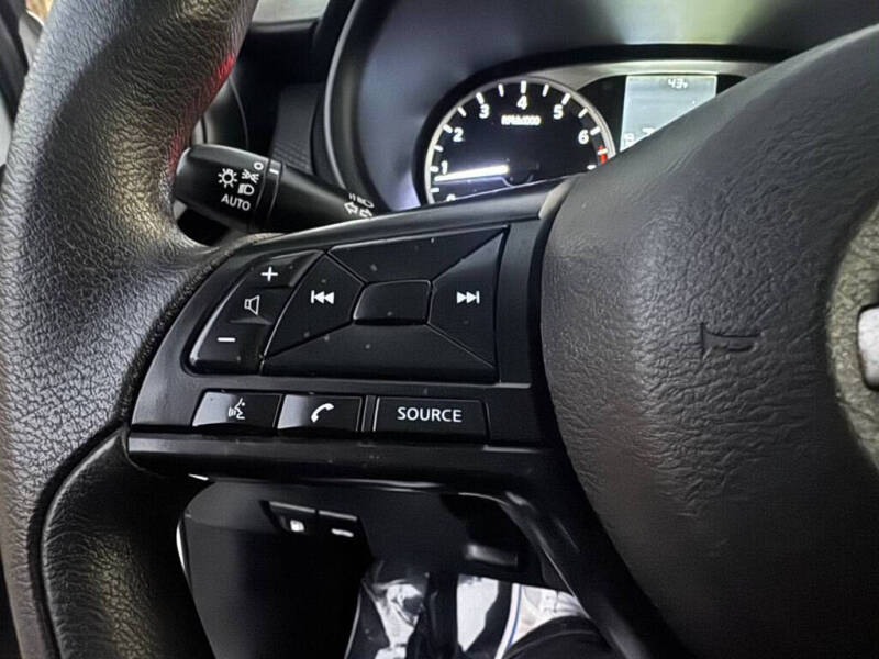 2023 Nissan Kicks S