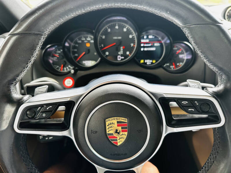 2016 Porsche Cayenne
