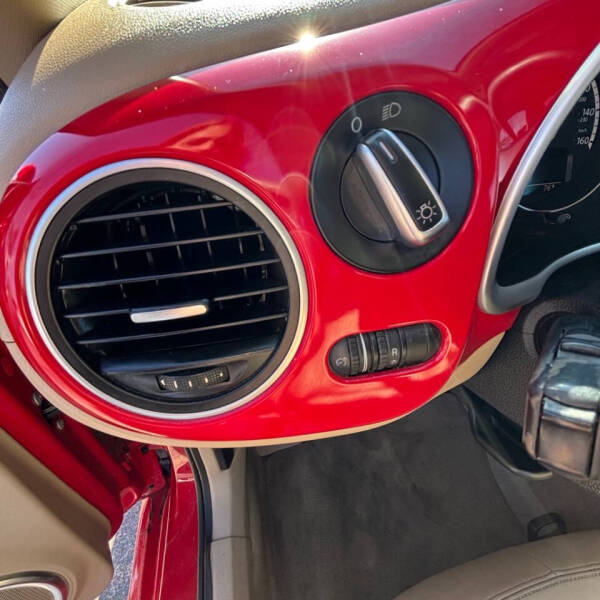 2013 Volkswagen Beetle