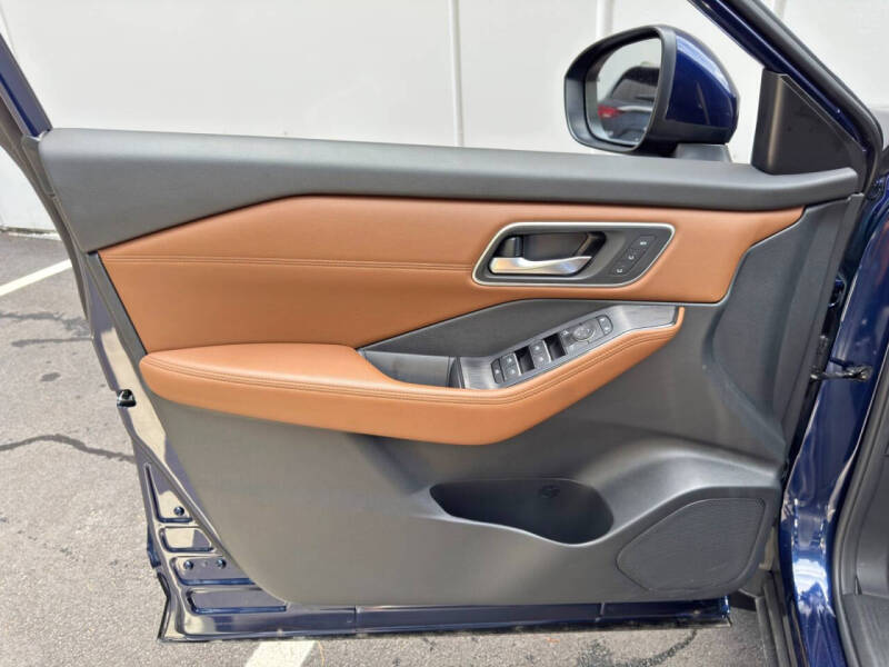 2024 Nissan Rogue Platinum