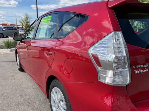 2012 Toyota Prius v Three