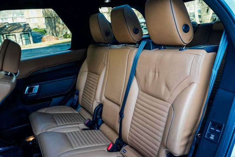 2020 Land Rover Discovery HSE Luxury