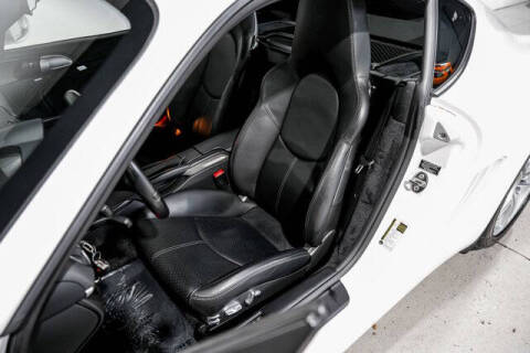 2011 Porsche Cayman S