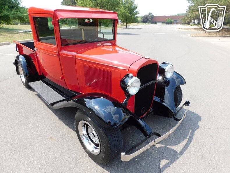 1933 Chevrolet Apache