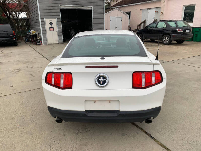 2012 Ford Mustang V6 Premium