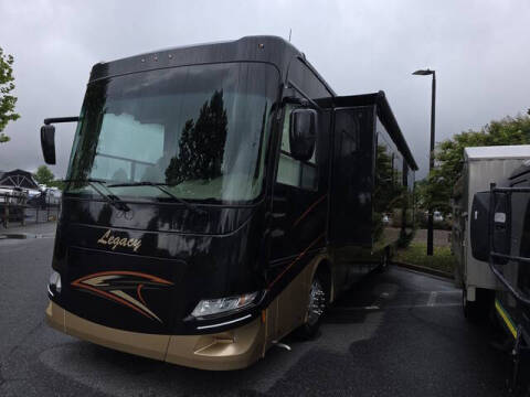 2018 Forest River Legacy SR 340