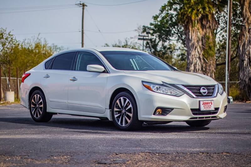 2016 Nissan Altima for sale at Jerrys Auto Sales in San Benito TX