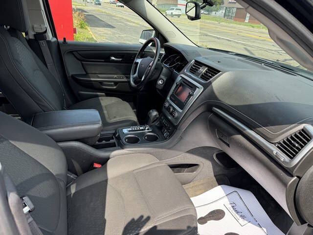2015 GMC Acadia SLE-2