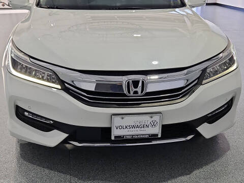 2017 Honda Accord Touring