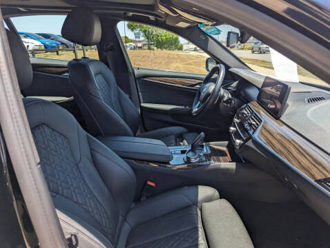 2021 BMW 5 Series 530i