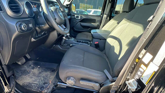 2023 Jeep Gladiator Sport S