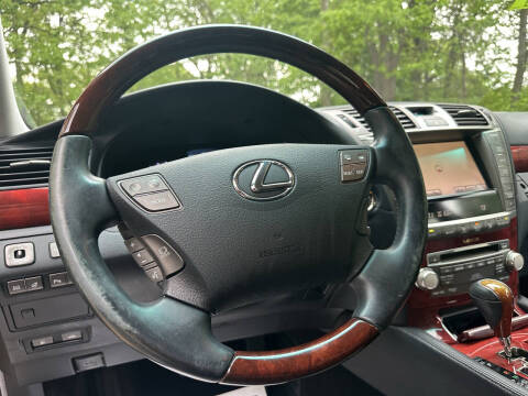 2010 Lexus LS 460