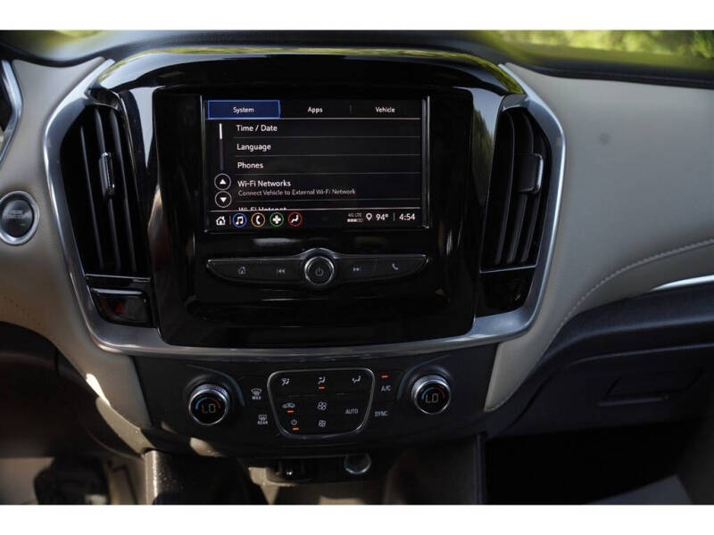 2022 Chevrolet Traverse LS