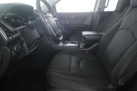 2015 GMC Acadia SLE-2