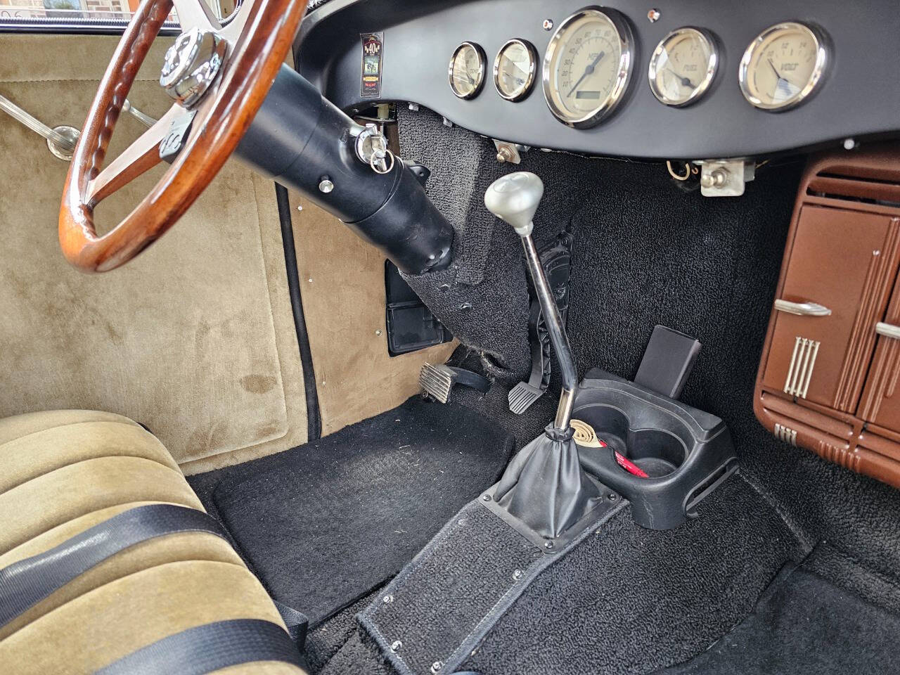 1929 Dodge Senior Street Rod Restomod 171