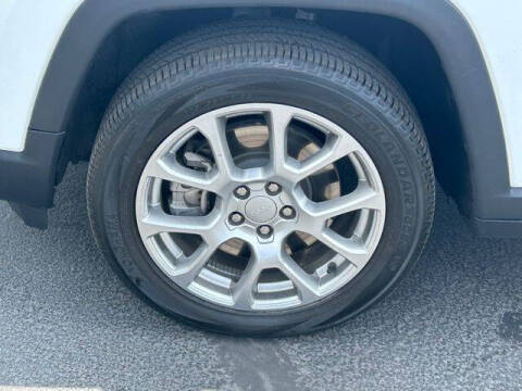 2023 Jeep Compass Latitude Lux