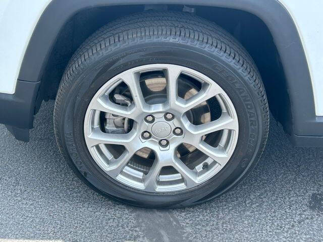 2023 Jeep Compass Latitude Lux