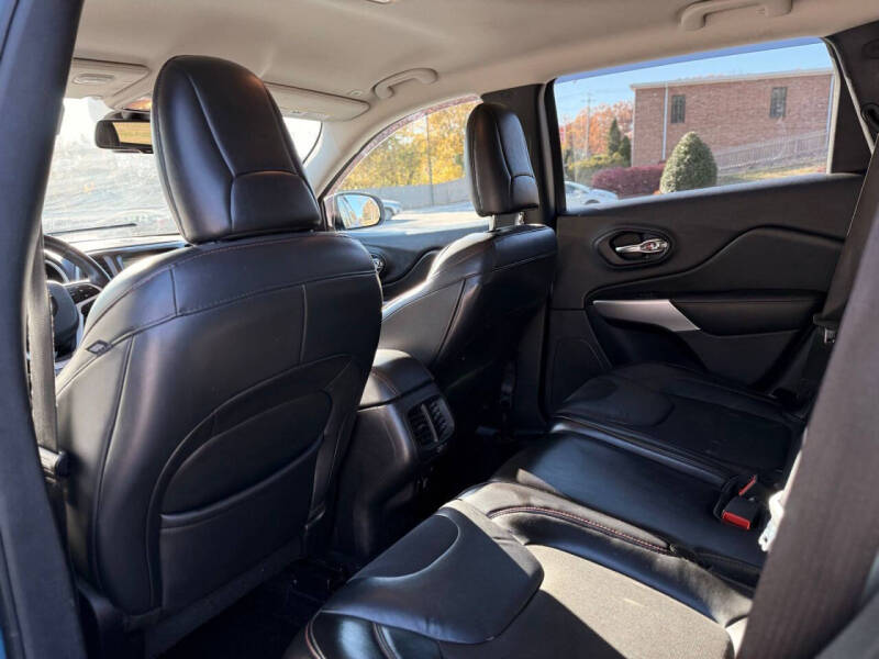 2018 Jeep Cherokee Trailhawk