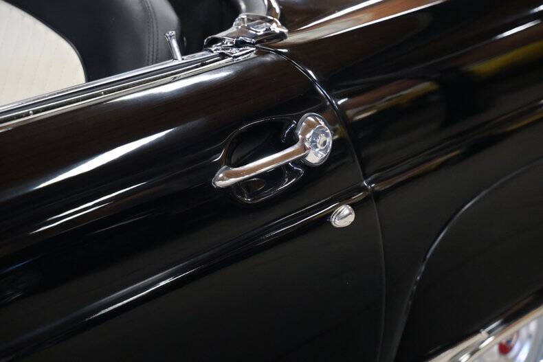 1956 Ford Thunderbird