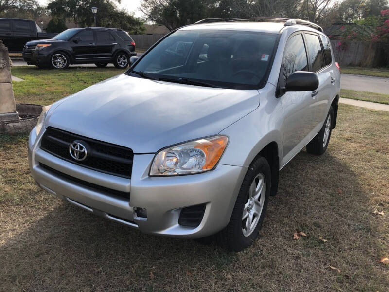 2009 Toyota RAV4 for sale at FONS AUTO SALES CORP in Orlando FL