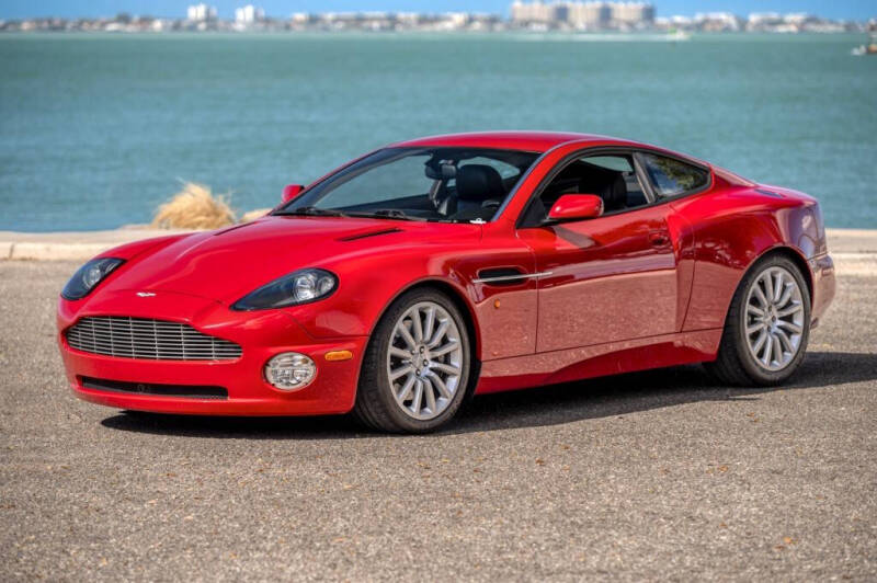 2002 Aston Martin Vanquish