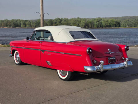 1954 Ford Crestline